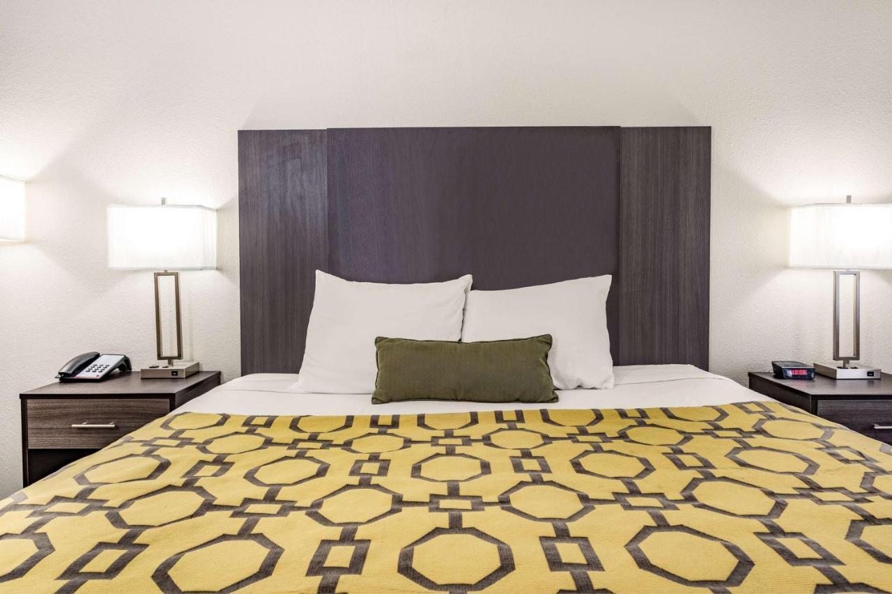 Baymont By Wyndham Midway Tallahassee Εξωτερικό φωτογραφία